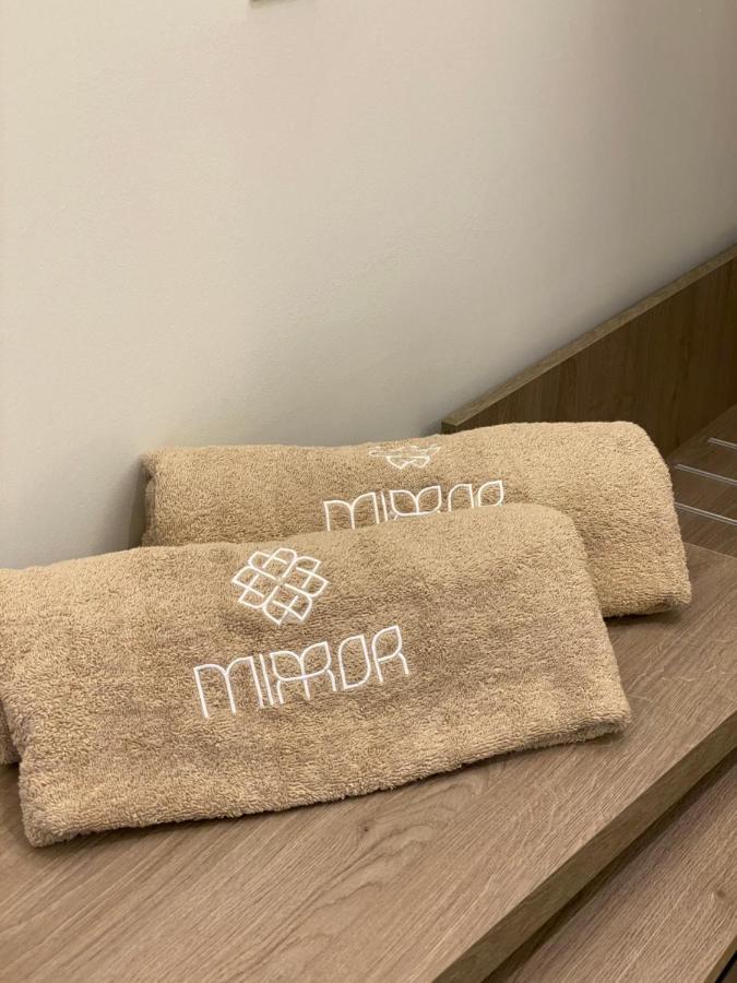 Mirror Hotel بوليخرونو المظهر الخارجي الصورة
