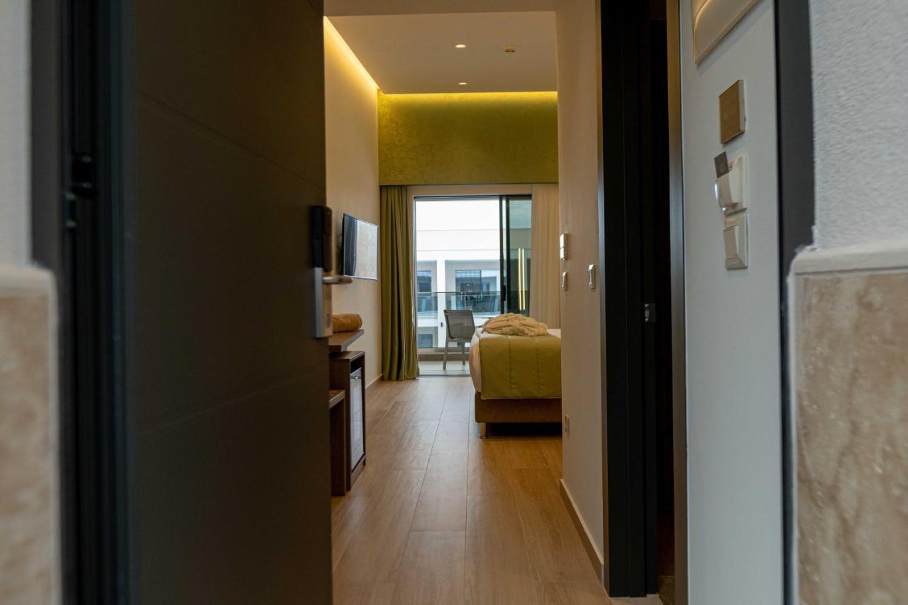 Mirror Hotel بوليخرونو المظهر الخارجي الصورة