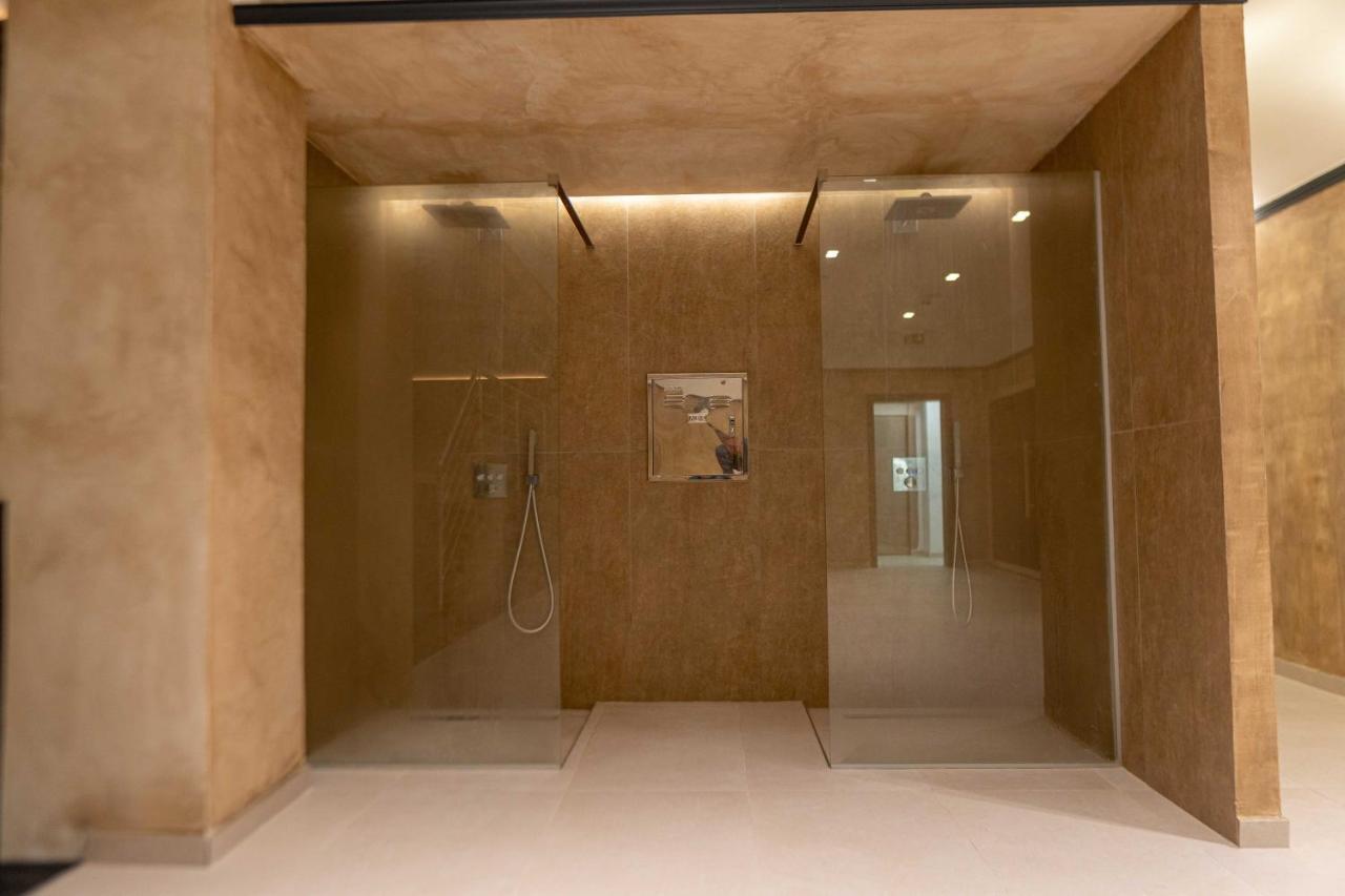 Mirror Hotel بوليخرونو المظهر الخارجي الصورة